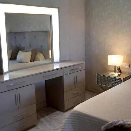 Lujo Costa Del Sol Con Piscina-jacuzzi *