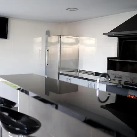 Lujo Costa Del Sol Con Piscina-jacuzzi Villa