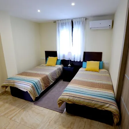 Villa Lujo Costa Del Sol Con Piscina-jacuzzi *