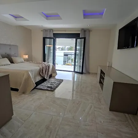 Lujo Costa Del Sol Con Piscina-jacuzzi * Торремолінос