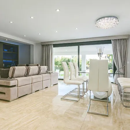 Villa Lujo Costa Del Sol Con Piscina-jacuzzi *