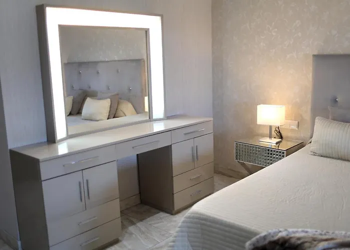 Villa Lujo Costa Del Sol Con Piscina-jacuzzi *