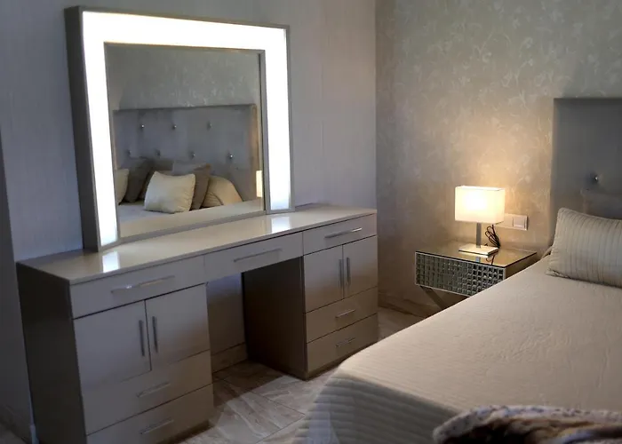 Lujo Costa Del Sol Con Piscina-jacuzzi *