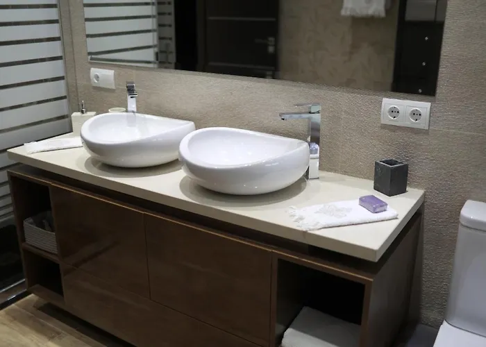 Lujo Costa Del Sol Con Piscina-jacuzzi Villa