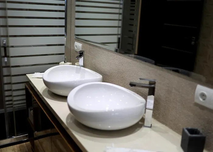 Villa Lujo Costa Del Sol Con Piscina-jacuzzi