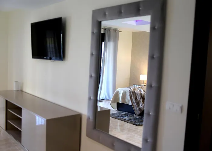 Lujo Costa Del Sol Con Piscina-jacuzzi * Torremolinos