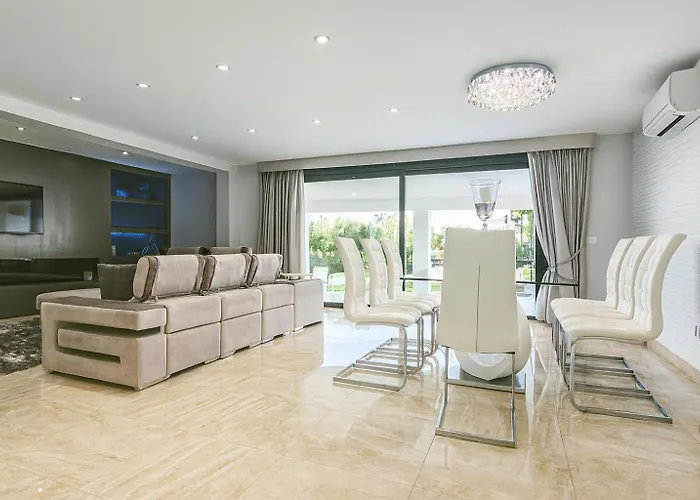 Villa Lujo Costa Del Sol Con Piscina-jacuzzi *