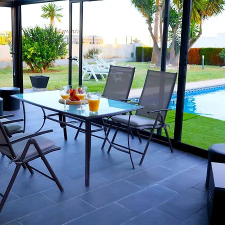 Lujo Costa Del Sol Con Piscina-jacuzzi * 托雷莫利诺斯