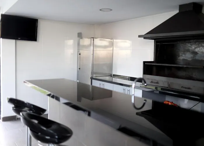 Lujo Costa Del Sol Con Piscina-jacuzzi Villa