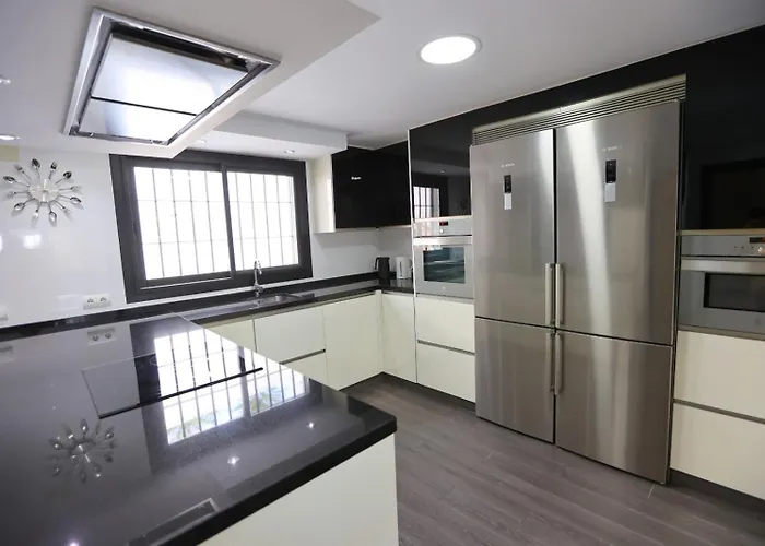 Villa Lujo Costa Del Sol Con Piscina-jacuzzi Torremolinos