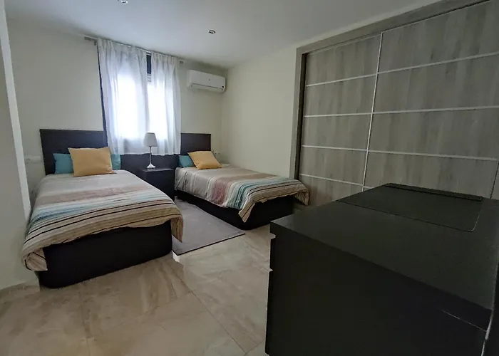 Villa Lujo Costa Del Sol Con Piscina-jacuzzi *